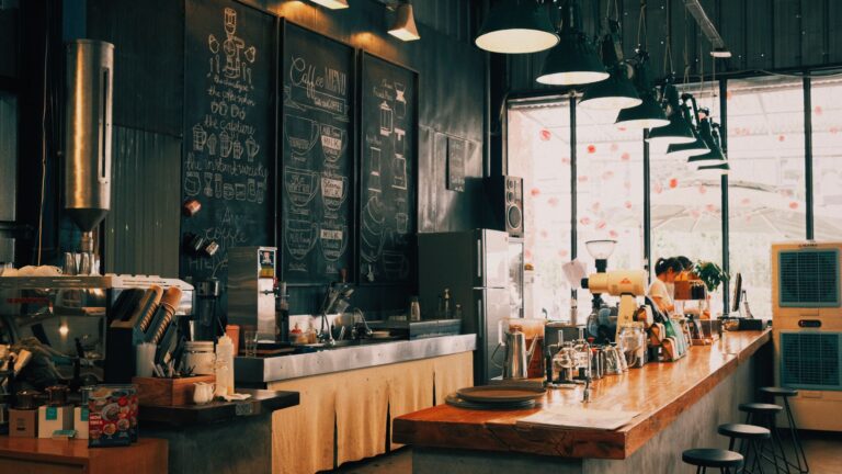 Freshly brewed kapeng barako served in a Batangas café with local beans and wooden accents